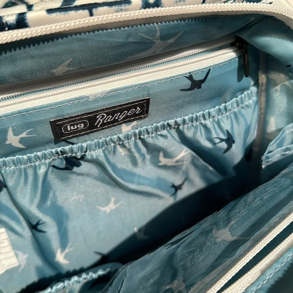 Lug Ranger crossbody and matching Rodeo wallet - Picture 8 of 13